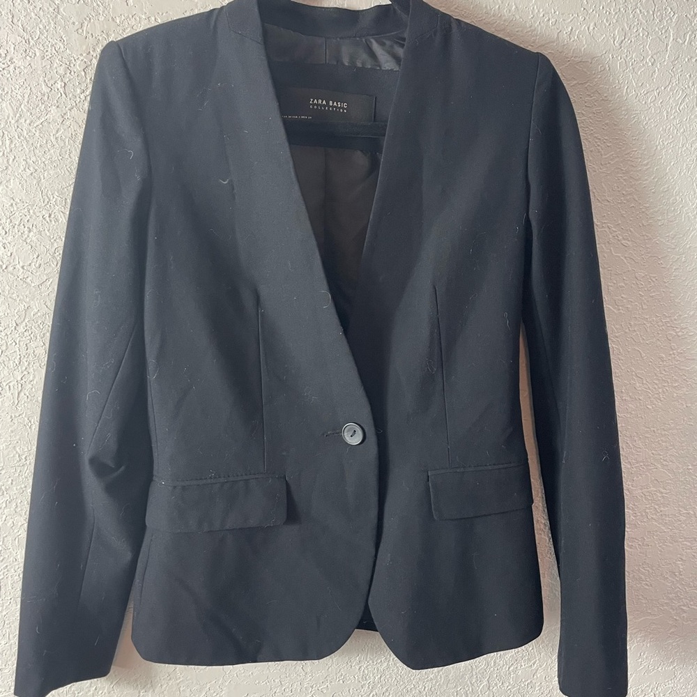 Zara Basic Collection Black Collarless Blazer Sz 2 - image 1